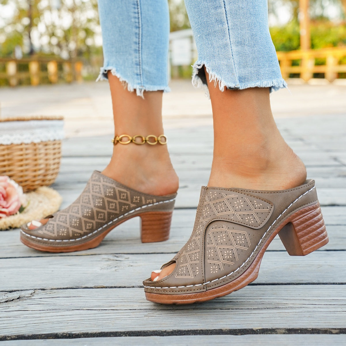 00a917b7-ed1c-4c91-b3e0-4a41cc75eb41-Max