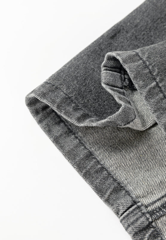 Jeans-Overallkleid mit Knopfleiste und breiten Trägern