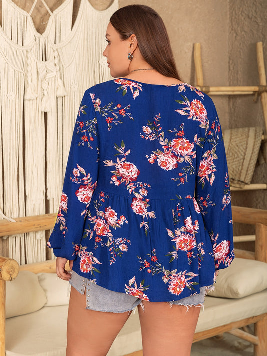 Blusa con manga globo y cuello anudado con estampado de talla grande