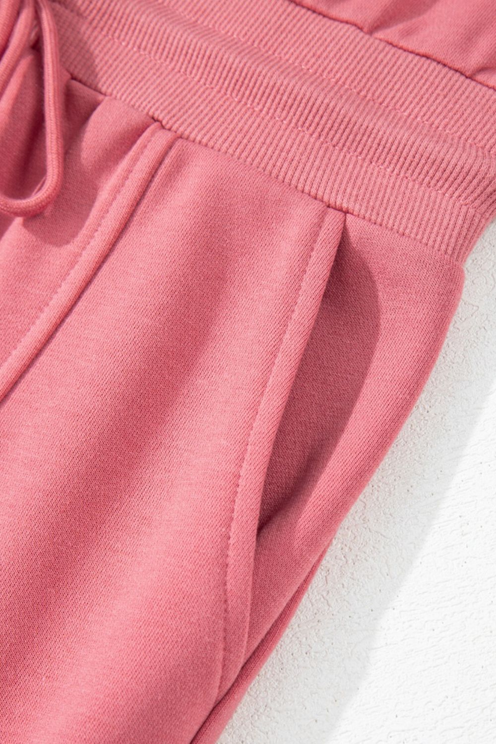 3c3ec8c8-b159-43b2-b25f-709768b26d4b-Max