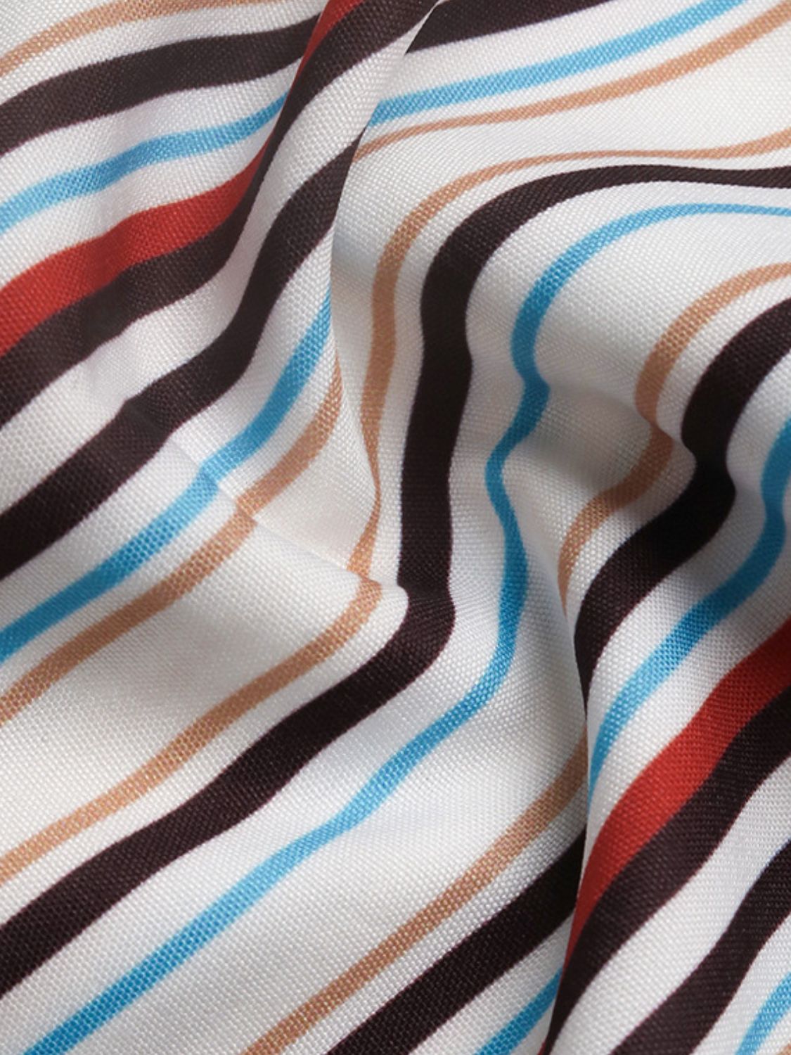 Perfee – Langärmliges Hemd mit Kragen und Kontraststreifen