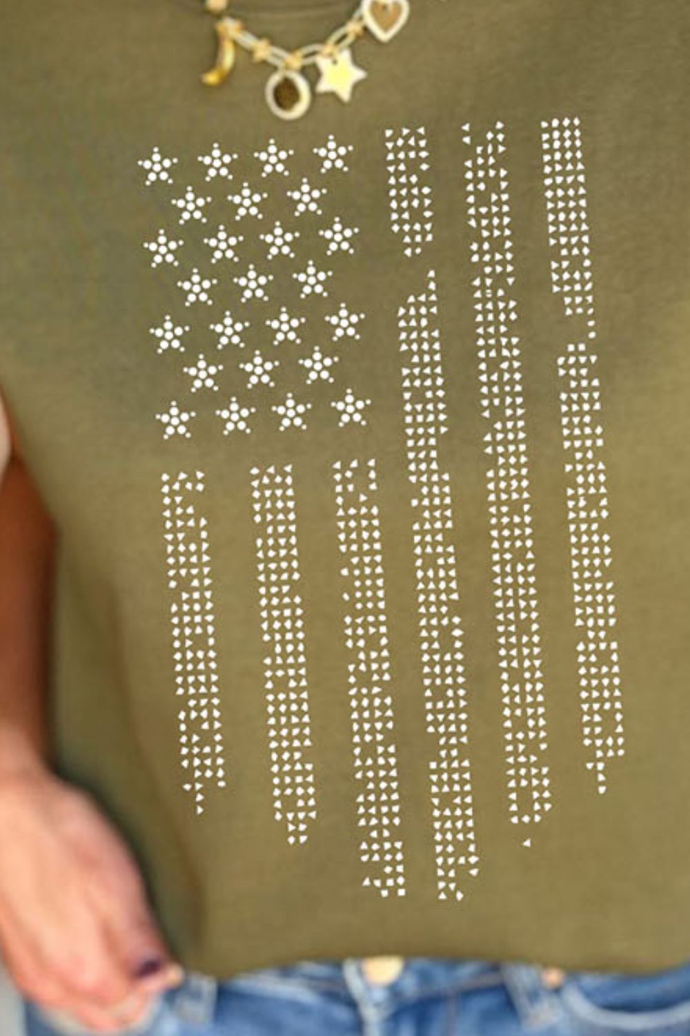 T-Shirt mit Rundhalsausschnitt, US-Flagge und Flügelärmeln und Strasssteinen