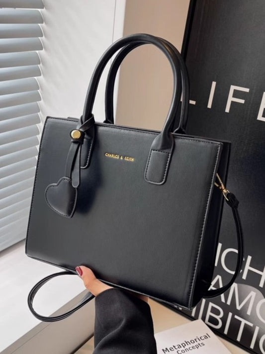 835637e5-fdd3-433b-96e2-288c78c9e7e1-Max