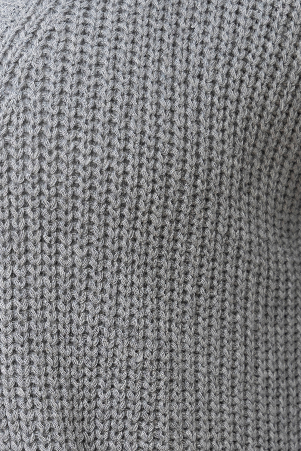 Langärmlige Strickjacke mit Knöpfen und Taschen