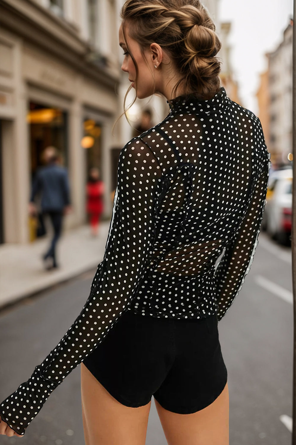 Oh Full Size – Langärmliges Oberteil mit Rüschen und Stehkragen