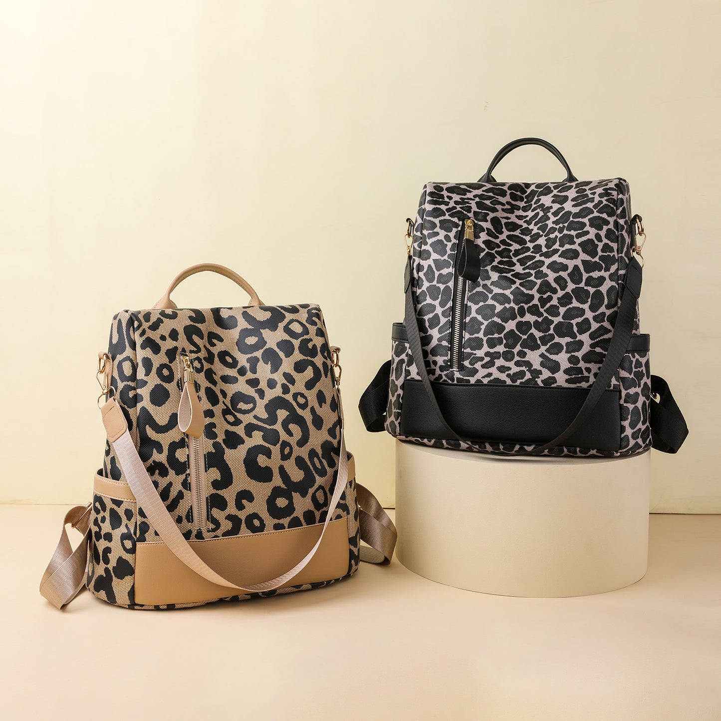 Rucksack aus PU-Leder mit Leopardenmuster