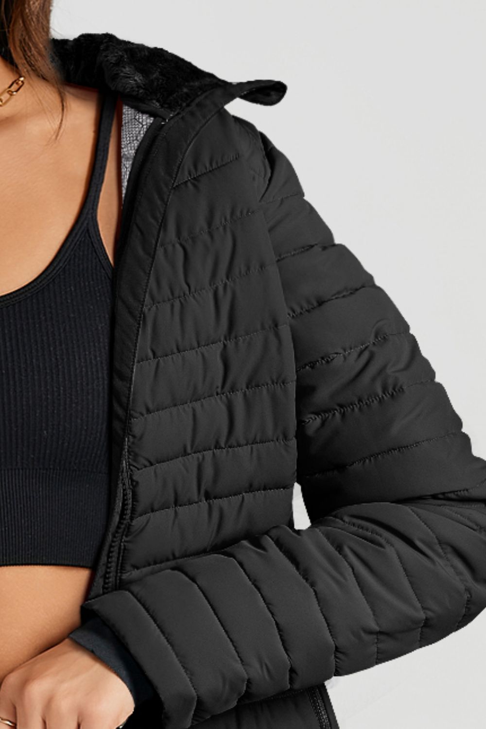 Rollkragenjacke mit Reißverschluss und langen Ärmeln