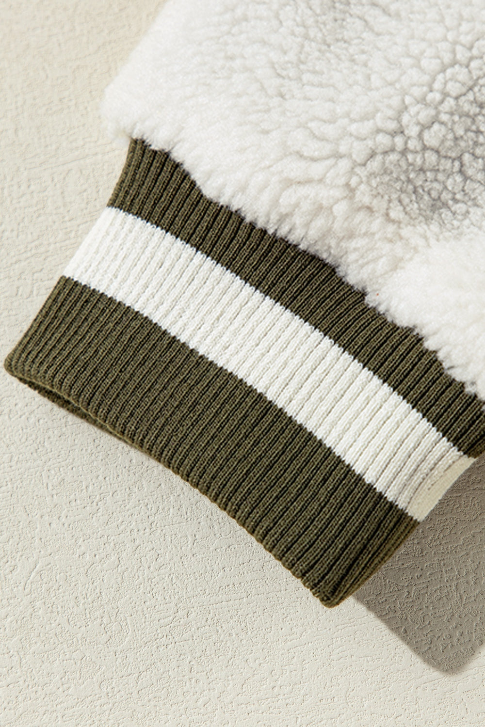 Langarmjacke mit kontrastierendem Baseballkragen und Druckknöpfen