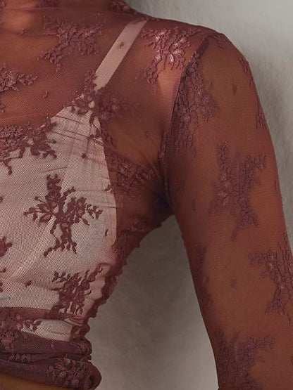 Langarmbluse mit Stehkragen und Spitze