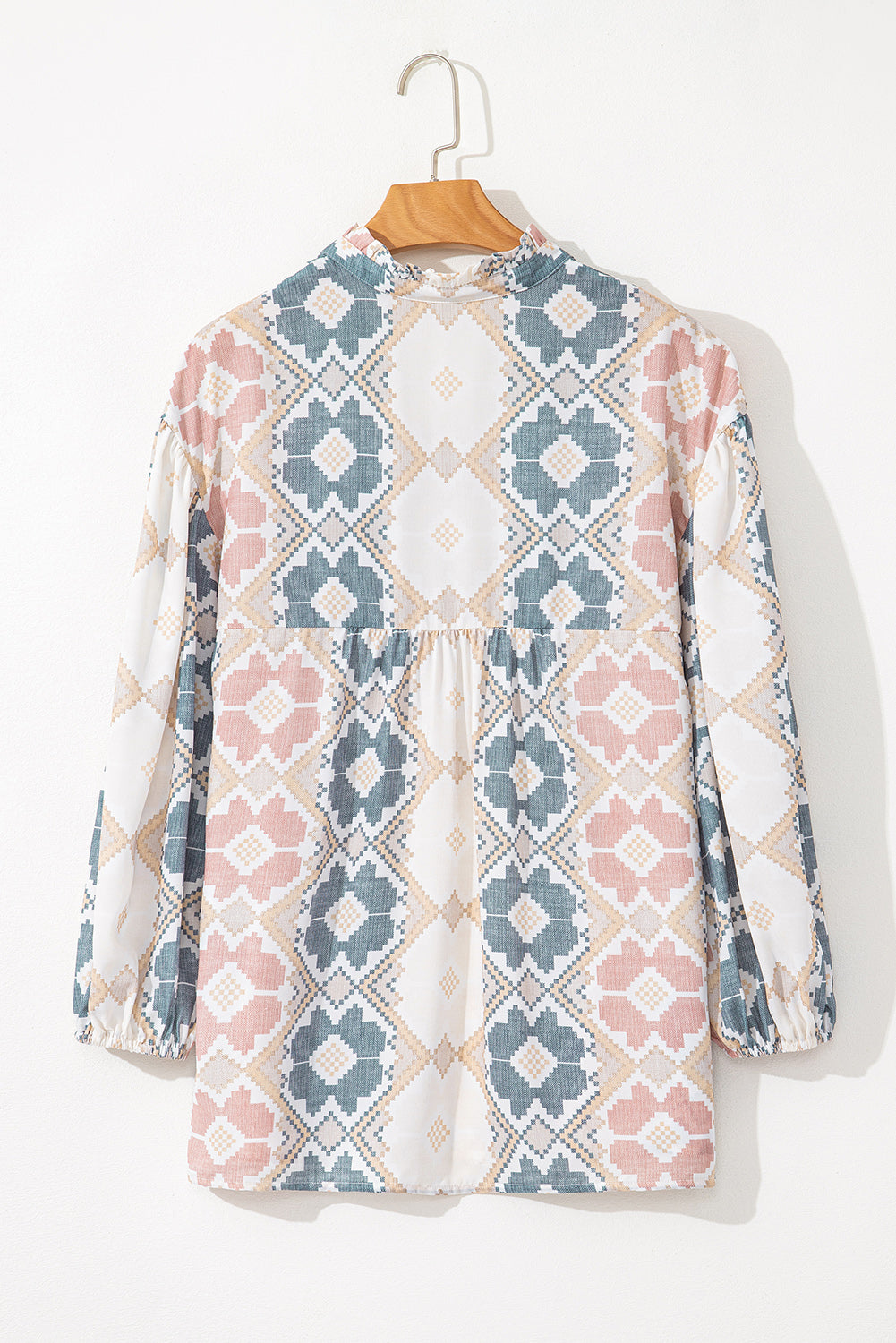 Bluse mit Ballonärmeln und Quasten zum Binden am Hals
