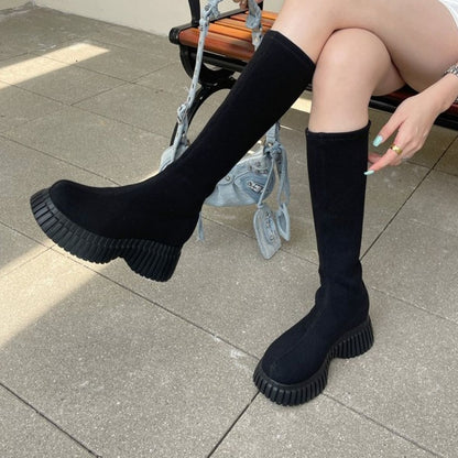 07dcfb04-0724-42e1-a811-08fd772195c8-Max