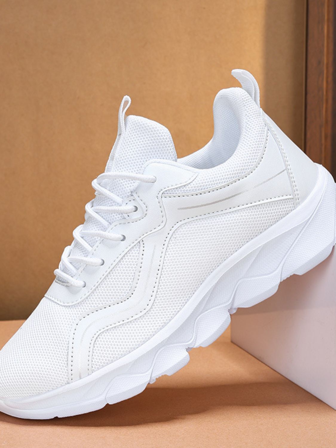 0a657855-cc94-4abc-b15f-ac586fb079e6-Max