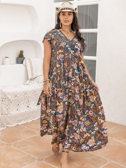 Kleid mit Flügelärmeln und Rüschen und Print in Übergröße