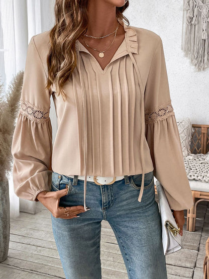 Perfee – Langärmlige Bluse mit Rüschen und Bindeband am Hals