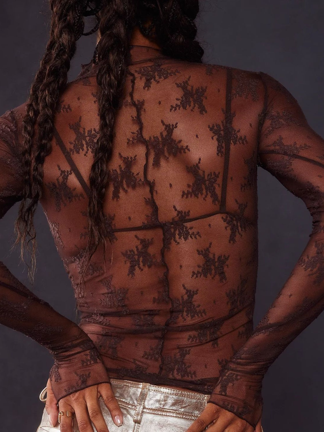 Langarmbluse mit Stehkragen und Spitze