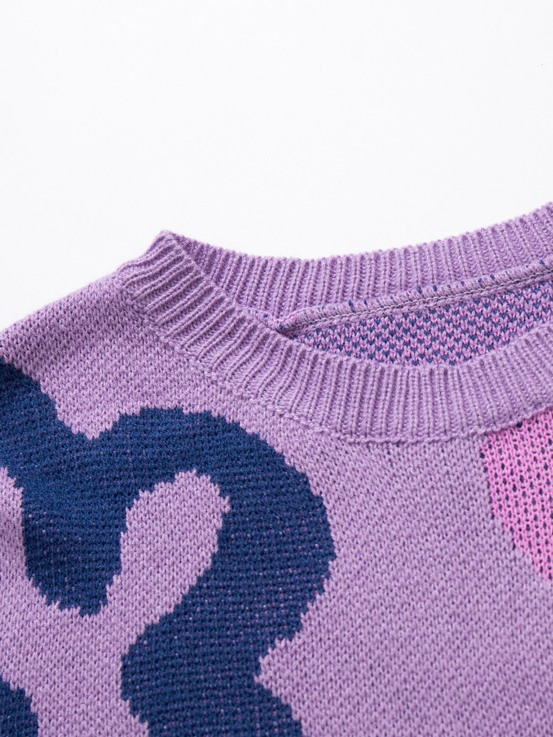 Pullover mit Rundhalsausschnitt und langen Ärmeln mit Blumenmuster