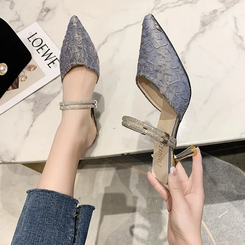 1111ddef-839b-42a6-8ee7-fdb7af427458-Max