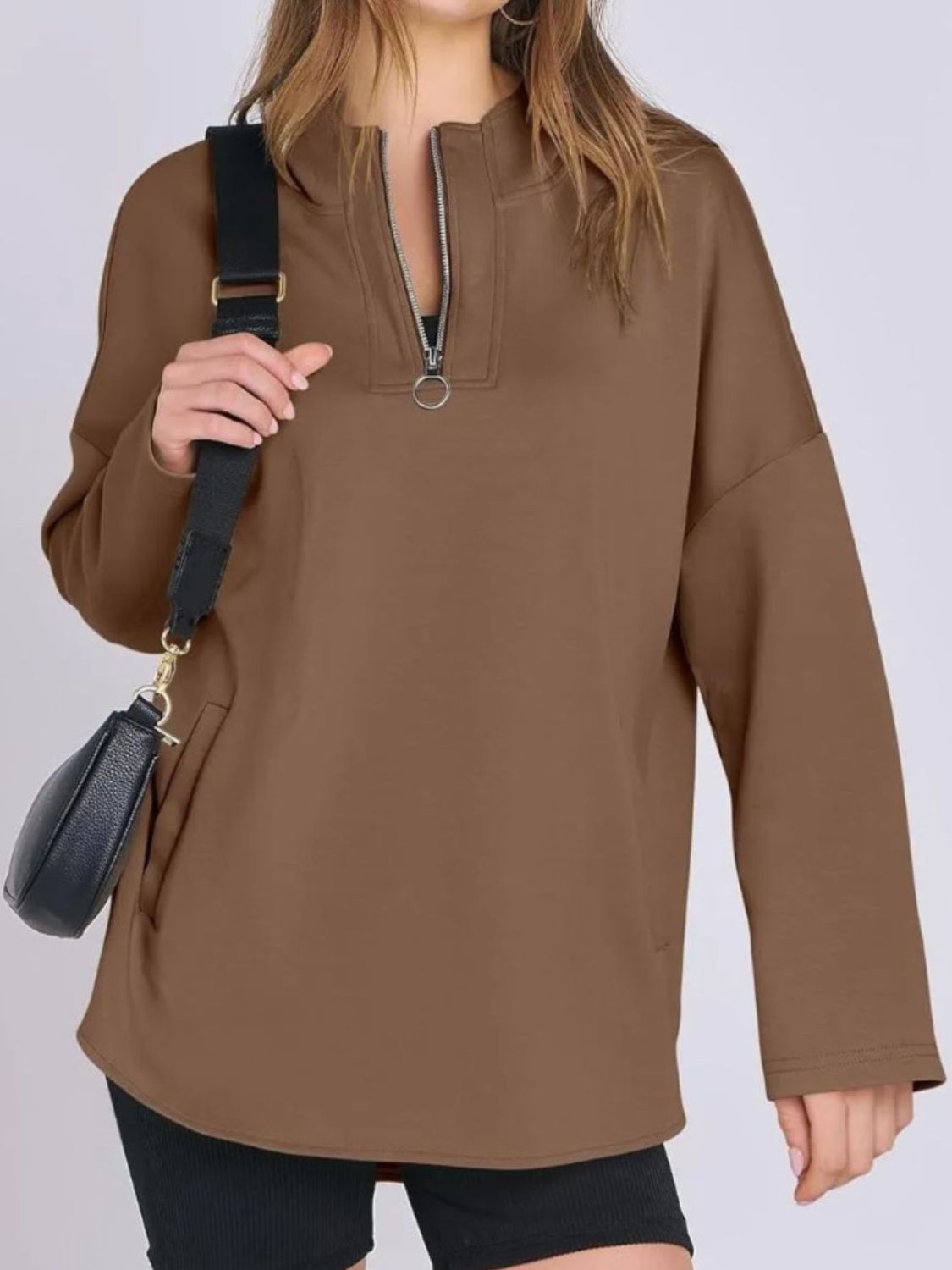 Langärmliger Hoodie mit Viertelreißverschluss