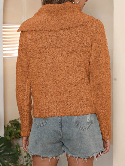 Pullover mit asymmetrischem Kragen und langen Ärmeln