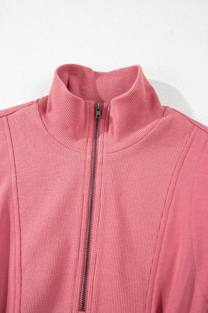 12c6edcf-3def-4e0c-99f9-658dc06a1ee2-Max