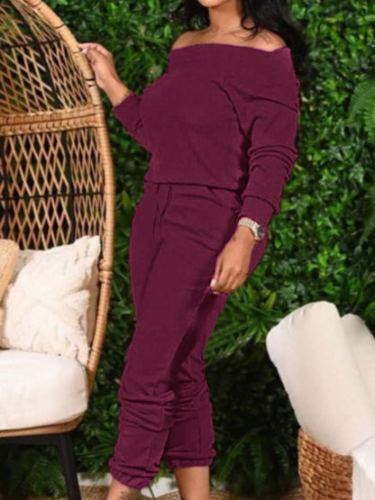 Set aus schulterfreiem Oberteil und Hose