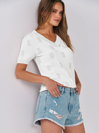 Strickoberteil mit V-Ausschnitt und halblangen Ärmeln