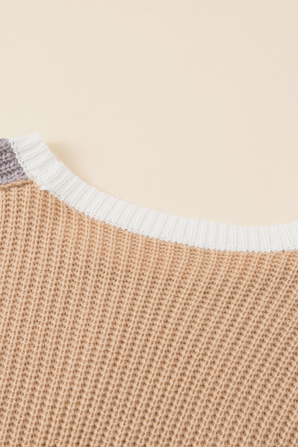 Pullover mit Rundhalsausschnitt und überschnittener Schulter in Farbblock-Optik