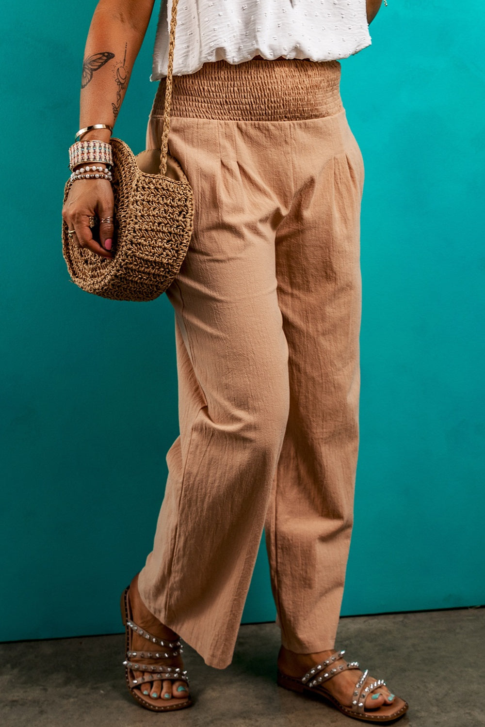 Gesmokte Hose mit elastischem Bund und Taschen