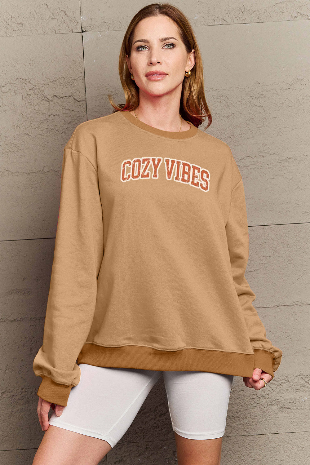 Simply Love – COZY VIBES – Grafik-Sweatshirt in voller Größe