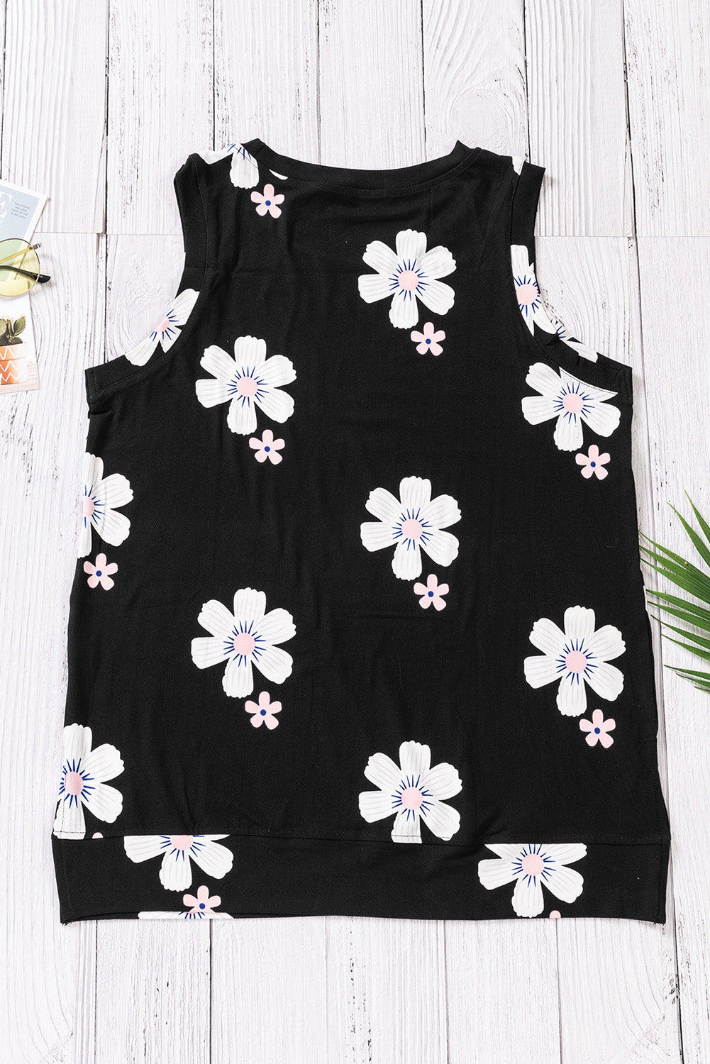 Tanktop mit Rundhalsausschnitt und Seitenschlitz