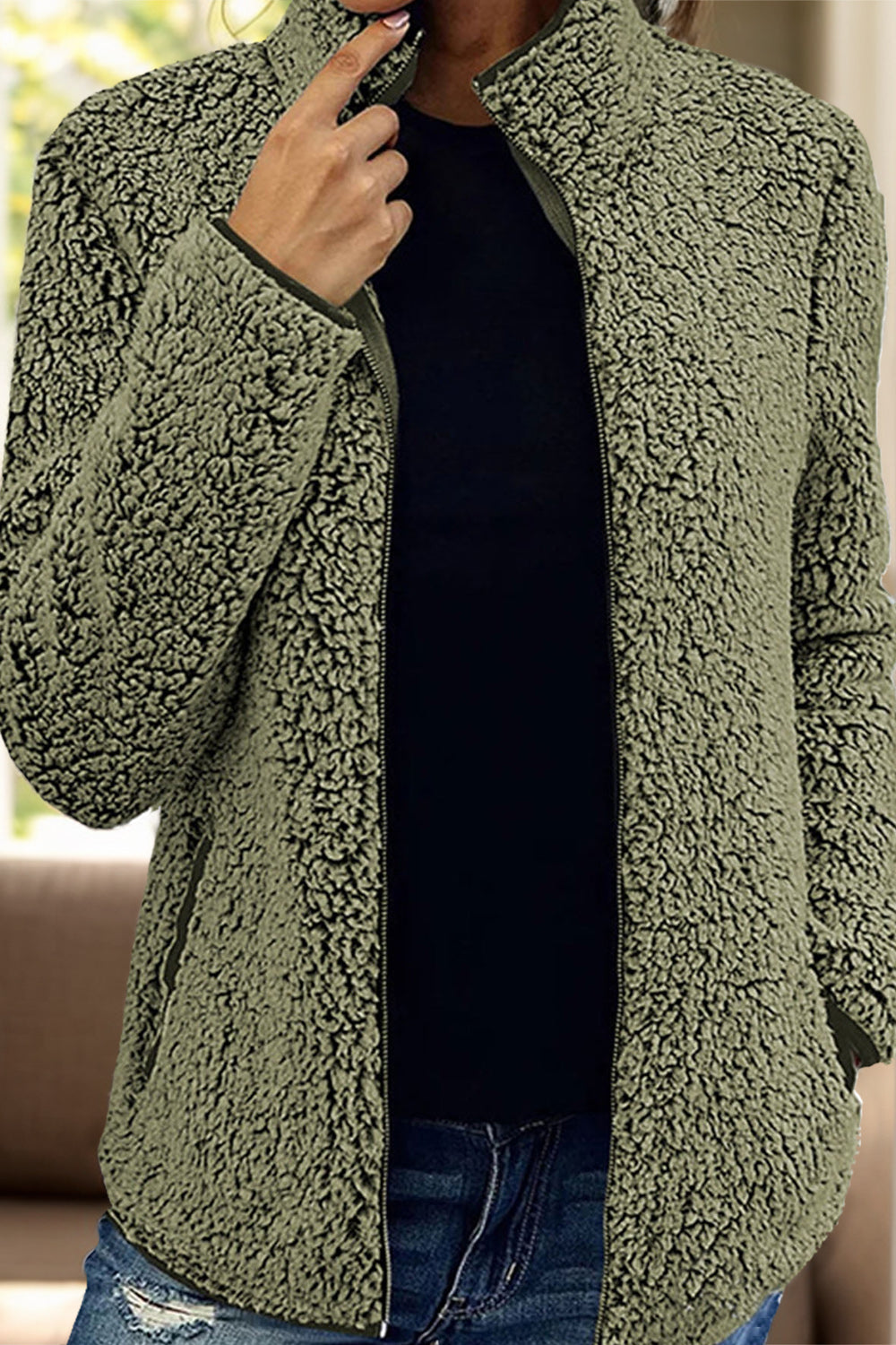 Rollkragenjacke mit Reißverschluss und Taschen