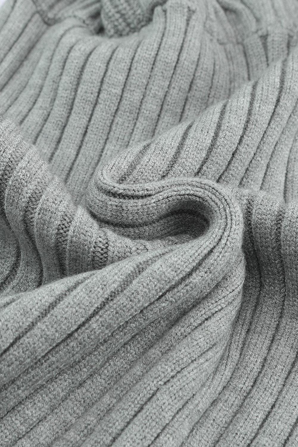 Pulloverkleid mit Zopfmuster und Laternenärmeln