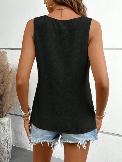 Tanktop mit gerüschtem V-Ausschnitt und breiten Trägern