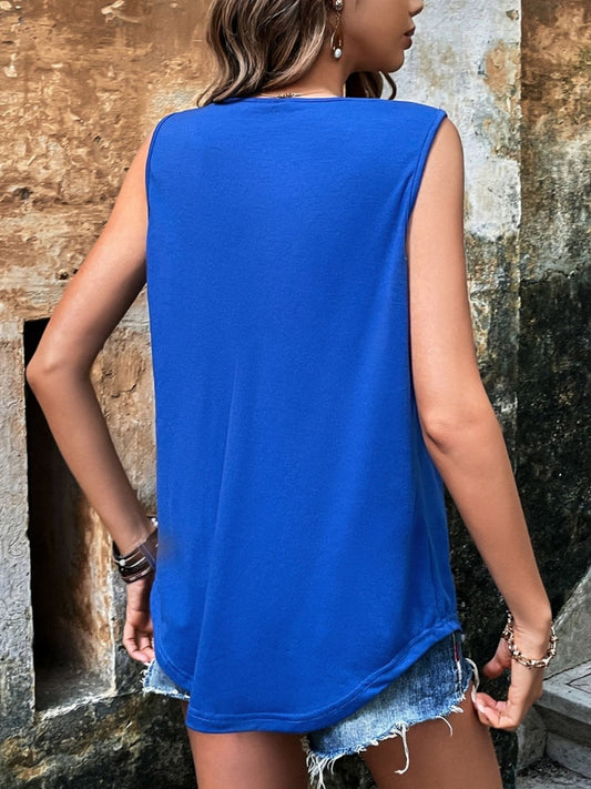 Tanktop mit Rundhalsausschnitt und Knopfdetail