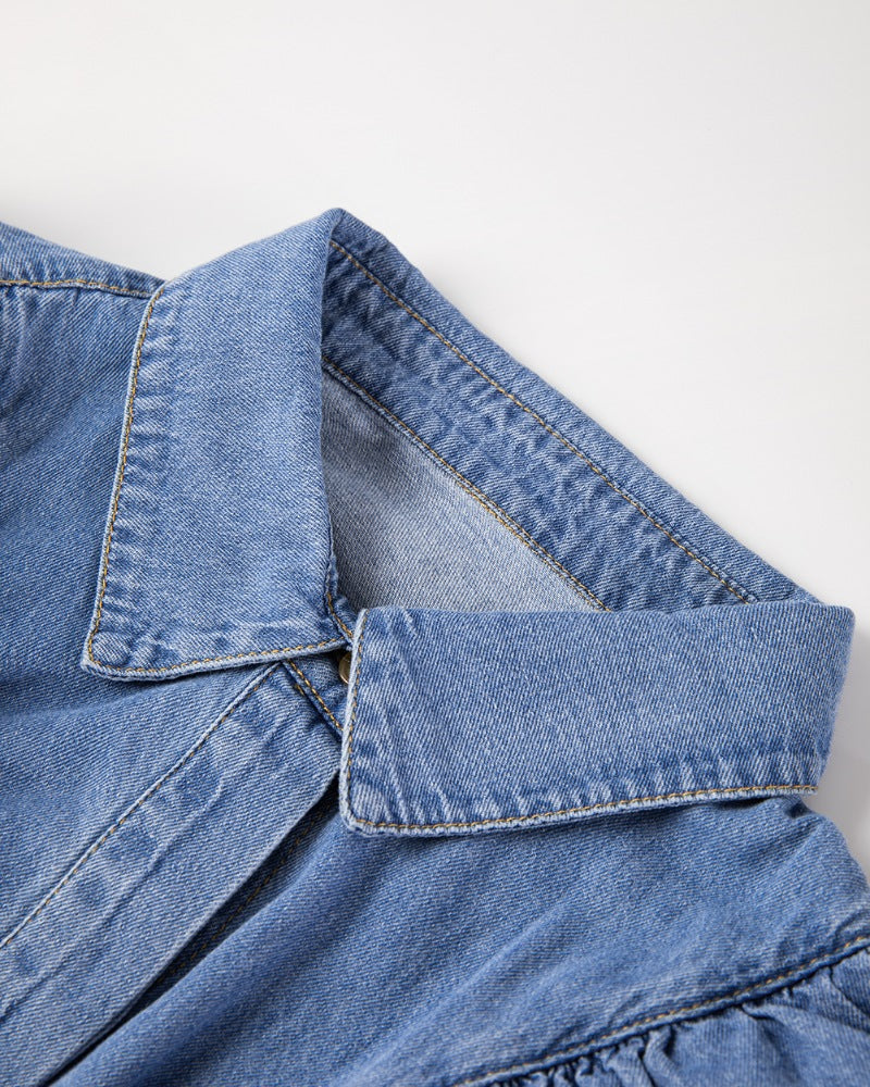 Langärmliges Jeansoberteil mit Rüschenkragen