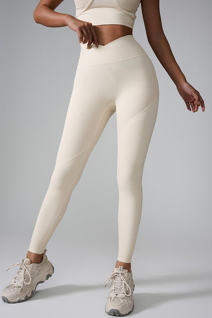 Aktive Leggings mit hoher Taille