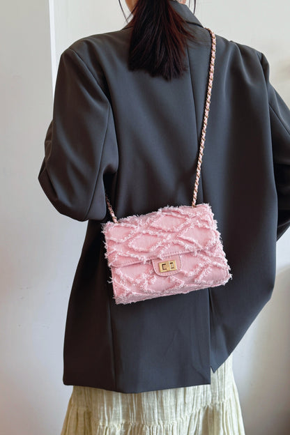 Umhängetasche aus Denim mit ungesäumtem Saum