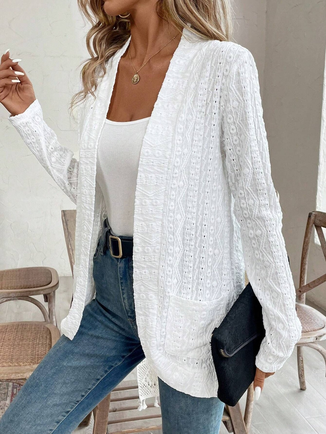 Cover Up mit Taschen und Ösen vorne offen