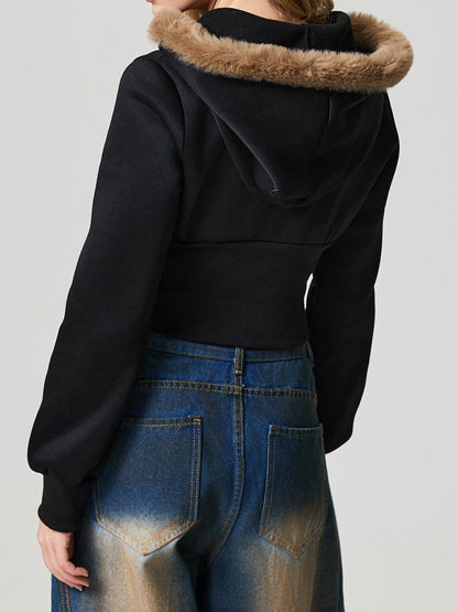 Langärmlige Kapuzenjacke mit Reißverschluss und flauschigem Saum