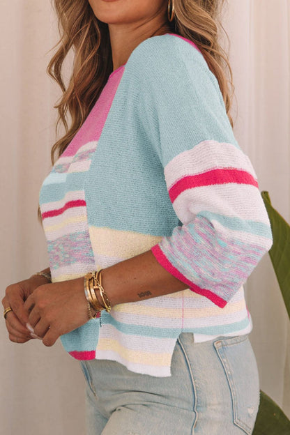 Strickoberteil mit kontrastierendem Rundhalsausschnitt und Dreiviertelärmeln