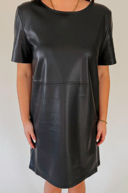 Minikleid mit Rundhalsausschnitt und kurzen Ärmeln