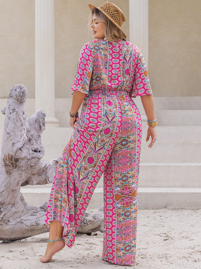 Bedruckter Jumpsuit mit halblangen Ärmeln und weitem Bein in Übergröße