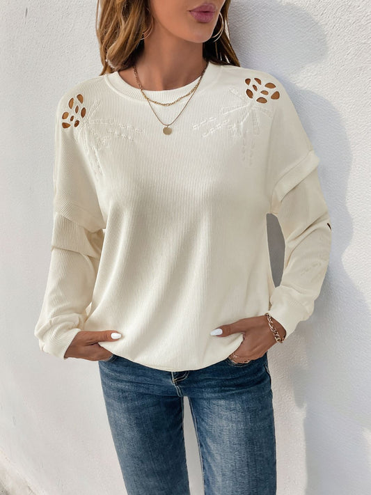 Perfee – Langärmliges Sweatshirt mit Rundhalsausschnitt und Cutout