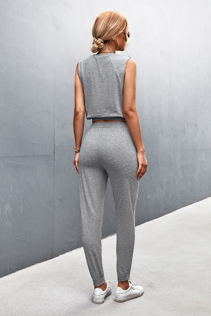 Set aus ärmellosem Top und Jogginghose