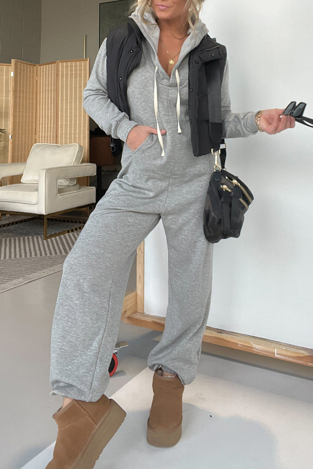 Jumpsuit mit langen Ärmeln und Kordelzug in voller Größe