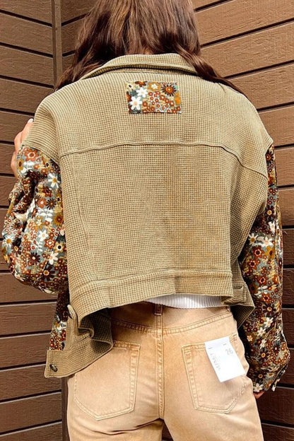 Bedruckte Jacke mit Kragen und langen Ärmeln