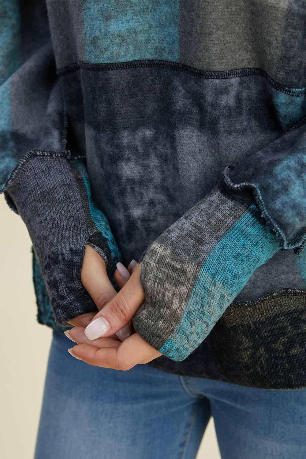 Double Take – Karierter Hoodie mit überschnittenen Schultern in voller Größe