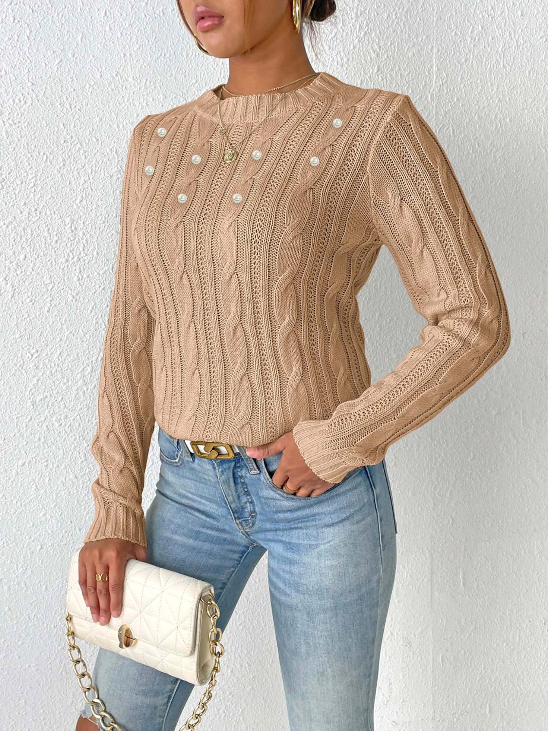 Pullover mit Rundhalsausschnitt und langen Ärmeln und Zopfmuster