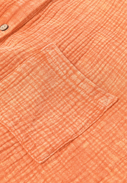 Hemdkleid mit Taschen und Knöpfen und langen Ärmeln