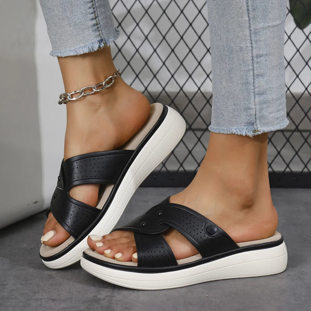 3c7f102f0b1e43cc8a44886ece03fa31-Max-Origin